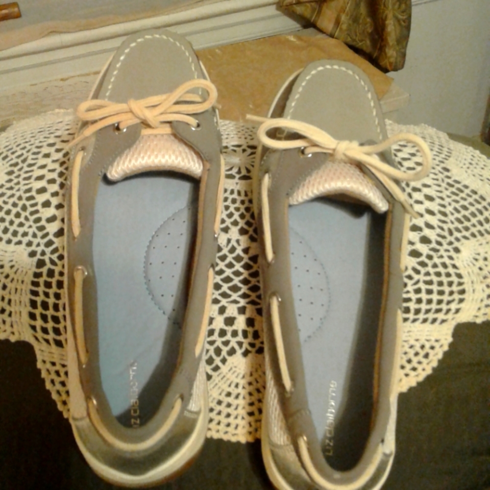 Ladies Fashionable Loafers(NWOT)